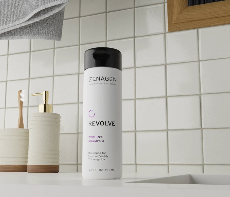 <strong>Revolve</strong>Thickening Shampoo
